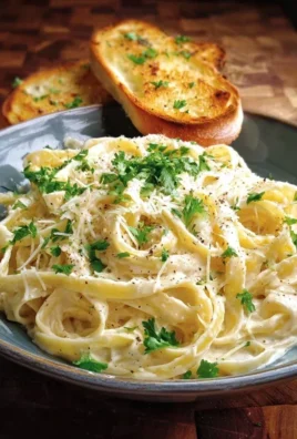 Fettuccine Alfredo