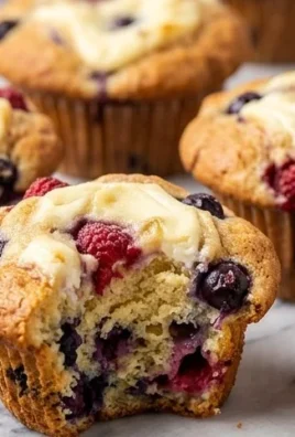 Berry Cream Cheese Muffins